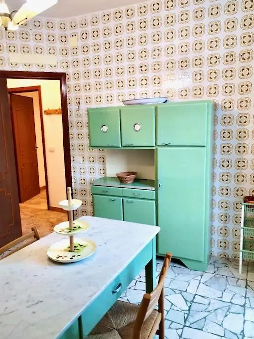 Residenza Le Scalette - Appartamento Piano Terra Con Affaccio Primo Piano Carloforte
