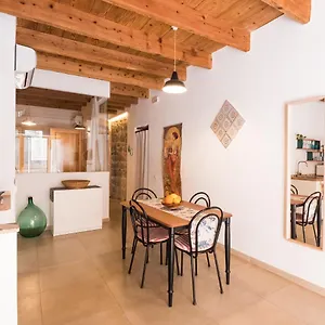 Appartamento Casa Annetta, Carloforte (Isola di San Pietro)